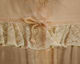 Size 10 Pink Bed Jacket - Made in Hollywood 1940s Vintage Bedjacket with White Net Lace - Sweet Rayon Crepe 40s Pretty Lingerie - Bust 36