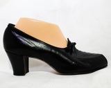 Size 9.5 Shoes - Unworn 40s 50s Black Leather Peep Toes with Elegant Chevron Cutwork - 9 1/2 AA Narrow Heels - Deco Style NOS Deadstock