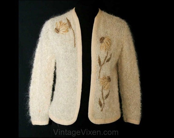Size 6 Taupe Boucle Cardigan with Hand-Stitched Wildflower Embroidery - Early 1960s Beige Sweater - Neutral Spring Flowers - Bust 36 - 38124