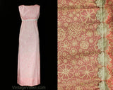 Size 8 Lilly Style Sun Dress - 1960s Sleeveless Empire Waist Summer Gown with Daisy Lace - Pretty Pink & White 60s Floral Cotton - Bust 35