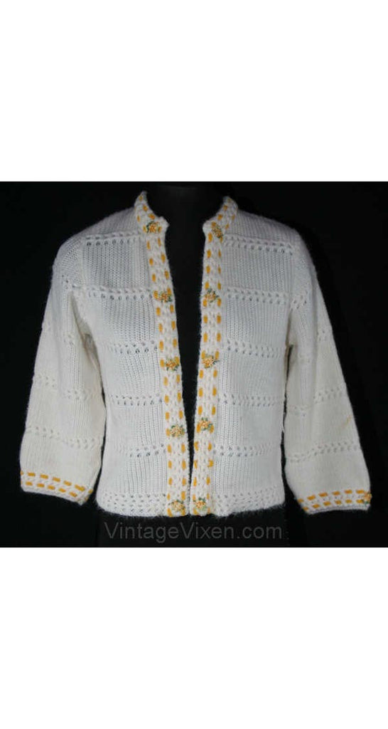 Size 6 White Sweater - Sweet 60s Spring Cardigan with Yellow Velvet & Cute Rosettes - Darling Bobby Soxer Style - Bust 34.5 - 39231