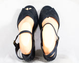 Size 9 Deco Navy Sandal - 30s Style 1970s Shoe - Dark Blue Zig-Zag Stitching - Wide Width Slingback Heels - Peep Toe 70s 80s Deadstock - 9WW