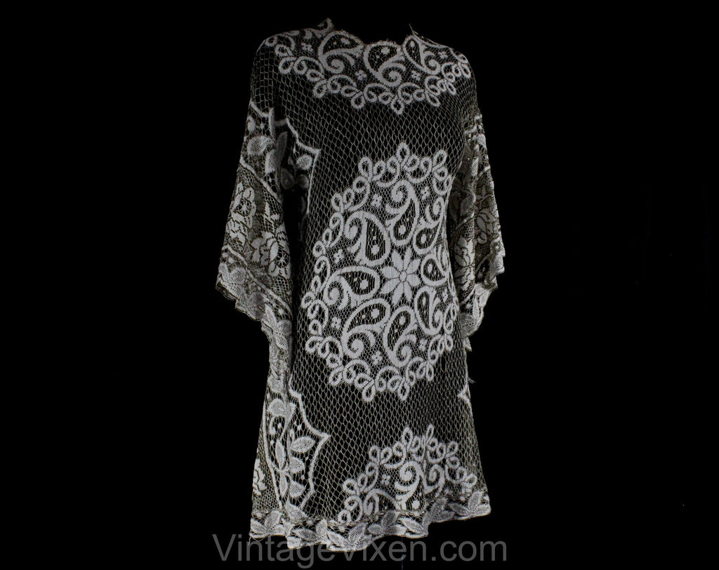 Size 6 Boho 1960s Lace Mini Dress - Small Ivory Net Bohemian Festival Vintage Vixen Clothing Size 6 Boho 1960s Lace Mini Dress - Small Ivory Net Bohemian Festival Vintage Vixen Clothing