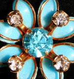 Femme Fille 1950s Blue Daisy Pin & Earrings - Summer Jewelry - Bright Turquoise with Goldtone Metal - 1950s Flowers Demi Parure - 32153-1