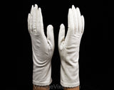 Size 6 1/2 1950s Ivory Bone Leather Gloves - Beautiful Table Cut Pair of Fine Top Grain Leather - Wrist Length 50s Van Raalte - Silk Lined