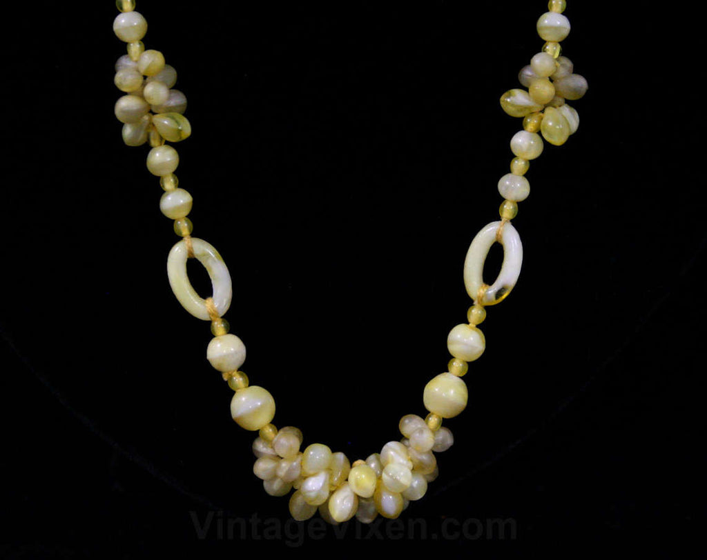 1930s Necklace - Pale Yellow Molded Glass Beads - Hand Strung - Probably 30s - May Be Later Era - Soft Hues - Spring - Summer - 42365