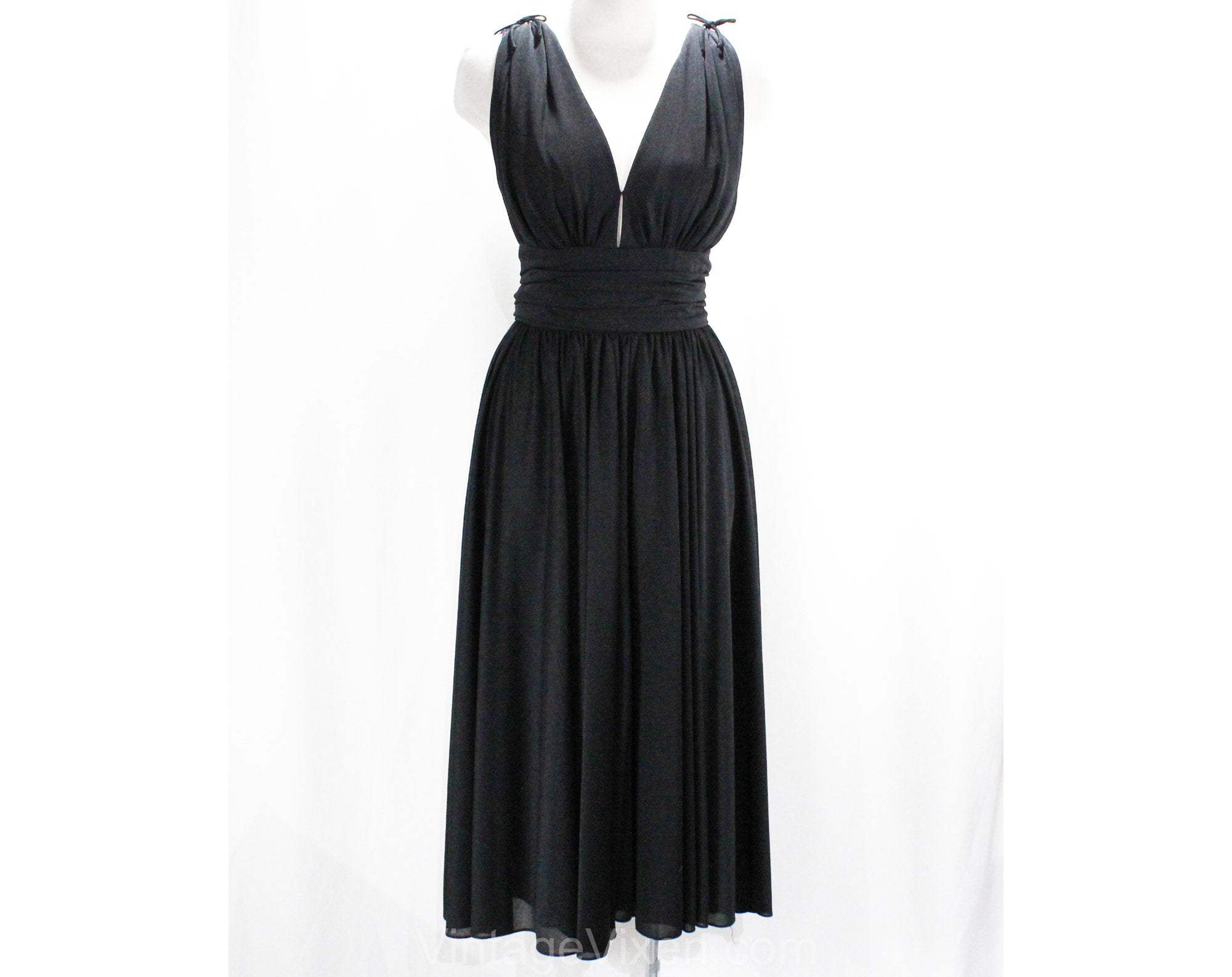 Size 8 Black Party Dress with Full Circle Skirt - Black Jersey Knit Co Vintage Vixen Clothing Size 8 Black Party Dress with Full Circle Skirt - Black Jersey Knit Co Vintage Vixen Clothing