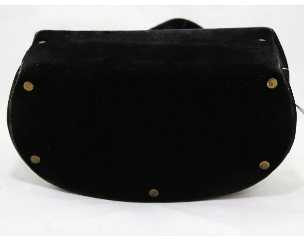 1930s Black Box Bag - Deco Velvet 30s Handbag - Brass Hardware - Mirro –  Vintage Vixen Clothing