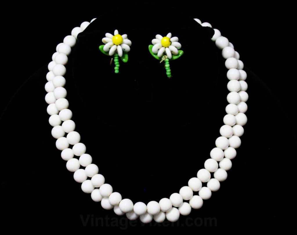 1940s Daisy Necklace & Earrings Set - Hand Beaded Daisies - White Yellow Green Glass Beads - Spring - 30s 40s Demi Parure - Made in Germany
