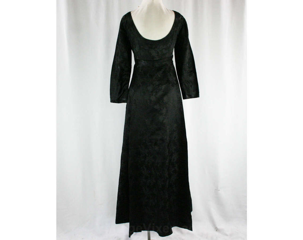 Size 6 Black Brocade Evening Dress - 1960s Empire Waist Gown - Elegant Vintage Vixen Clothing Size 6 Black Brocade Evening Dress - 1960s Empire Waist Gown - Elegant Vintage Vixen Clothing