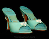 Size 6 Rare Shoes - Aqua Blue 1950s Spring-o-lator Heels with Hand Painted Seashell Detail - Sexy 50s Summer Beach Springolators - 6A Narrow