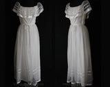 Size 4 Garden Party Dress - Small Innocent White Evening Frock - Sheer Organdy & Satin Ribbon - Waist 24.5 - Deadstock - 34860