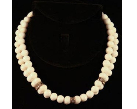 Lovely 1950s White Glass Beaded Choker with Rhinestone Accents - Spring Necklace Glass Beads - 1950s Glamour - Classic Jewelry - 35582-1