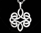 White Infinity Pendant Necklace - 1970s Bright White Enamel - 70s - Chain Link - Medallion Style - Glossy - Summer - Elegant - 42387